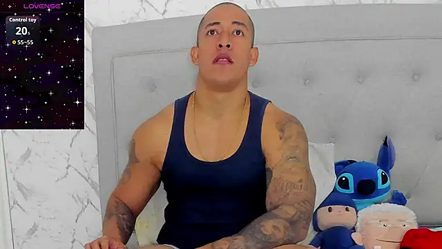 Snapshot of luigiferrara chatting on 01-18-26, 05:16 luigiferrara online show from 01-18-26, 05:16