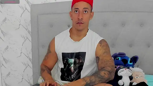 luigiferrara online show from 04-05-26, 02:46