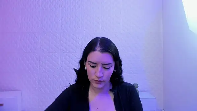Violetaa diazz online show from 04-25-26, 09:12