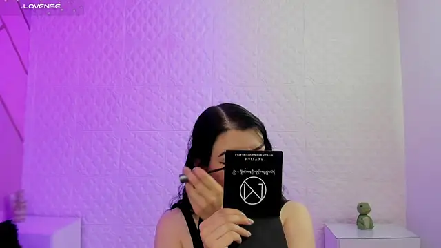 Violetaa diazz online show from 03-20-26, 09:16