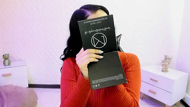 Snapshot of Violetaa_diazz chatting on 02-10-26, 09:14 Violetaa diazz online show from 02-10-26, 09:14