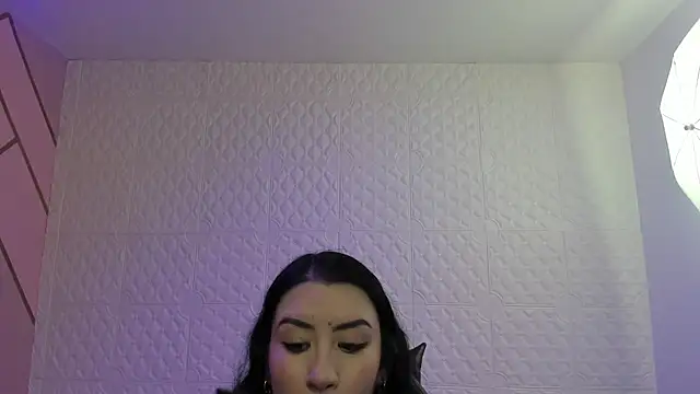 Violetaa diazz online show from 11-10-25, 09:09