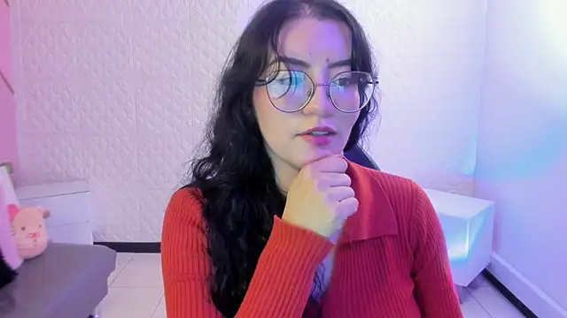 Violetaa diazz online show from 06-14-26, 02:24