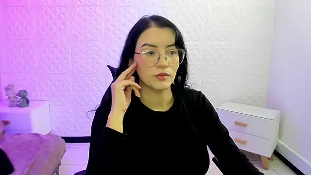 Violetaa diazz online show from 03-18-26, 09:15