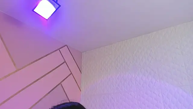 Violetaa diazz online show from 01-08-26, 09:10