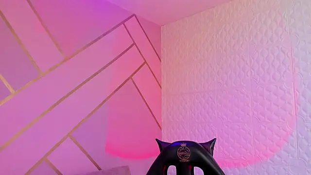 Violetaa diazz online show from 12-20-25, 09:28