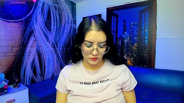 Snapshot of Violetaa_diazz chatting on 02-11-25, 09:03 Violetaa diazz online show from 02-11-25, 09:03