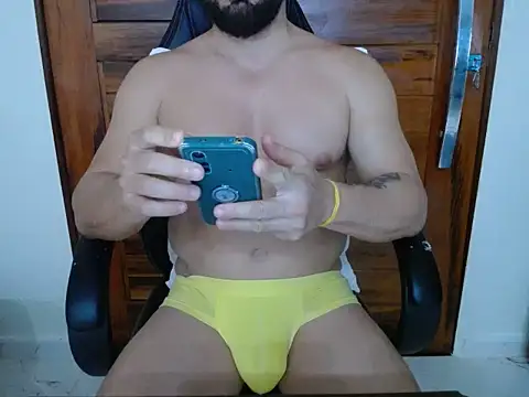 Snapshot of Apollo_21 chatting on 07-30-26, 03:38 Apollo 21 online show from 07-30-26, 03:38