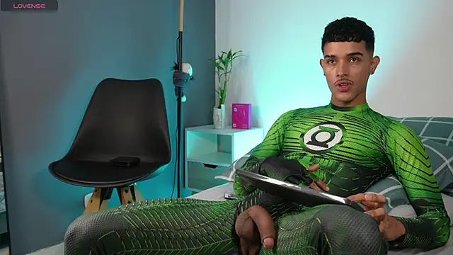 Busterspinter online show from 10-31-25, 03:52