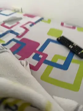 ANYLU19 online show from 01-10-26, 03:51