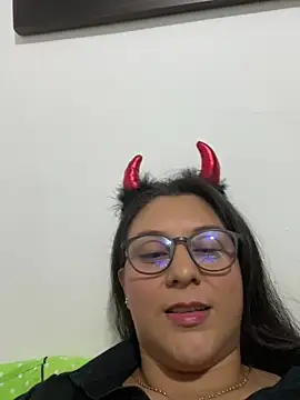 ANYLU19 online show from 11-01-25, 03:24