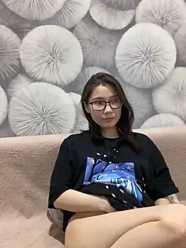 Milka23 online show from 03-16-25, 08:54