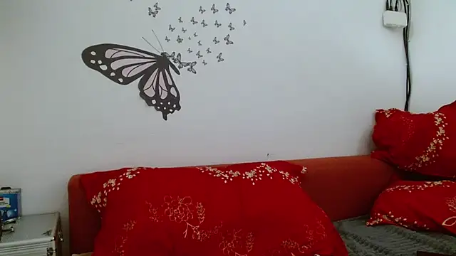 LadyHellene online show from 11-08-25, 06:28