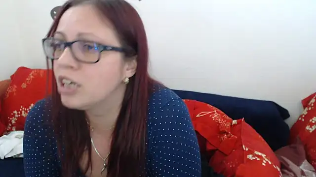 Snapshot of LadyHellene chatting on 03-12-25, 02:45 LadyHellene online show from 03-12-25, 02:45