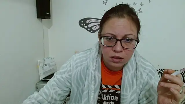 LadyHellene online show from 02-05-26, 07:26