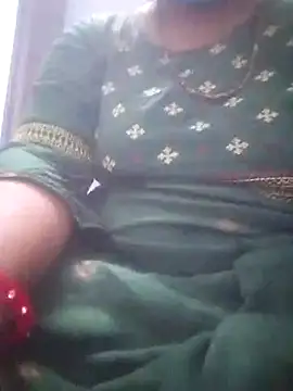 Cute-Pammi1 online show from 12-17-24, 02:22