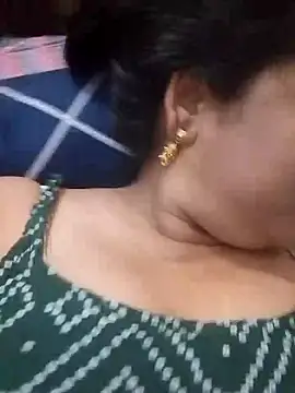 Cute-Pammi1 online show from 12-06-24, 09:26