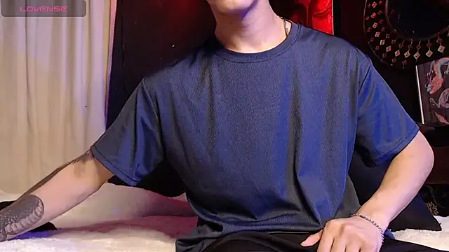 Godly huan online show from 02-05-26, 11:22