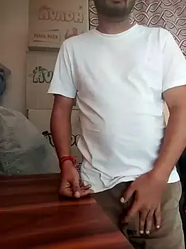 Snapshot of Jayesh_Love chatting on 02-11-25, 05:37 Jayesh Love online show from 02-11-25, 05:37