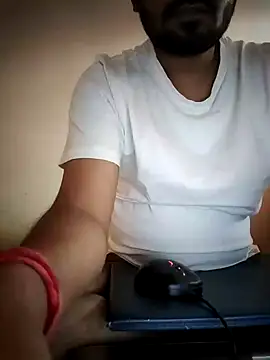 Snapshot of Jayesh_Love chatting on 01-05-25, 03:53 Jayesh Love online show from 01-05-25, 03:53