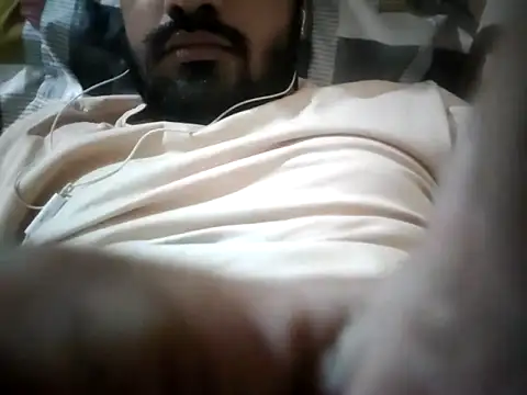 Snapshot of Jayesh_Love chatting on 03-16-25, 04:34 Jayesh Love online show from 03-16-25, 04:34