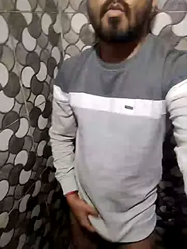 Snapshot of Jayesh_Love chatting on 01-09-25, 08:33 Jayesh Love online show from 01-09-25, 08:33