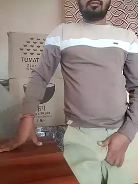 Snapshot of Jayesh_Love chatting on 01-22-25, 08:40 Jayesh Love online show from 01-22-25, 08:40