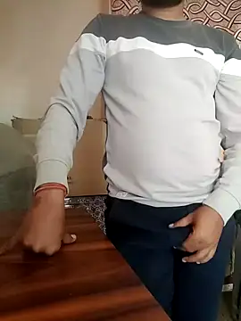 Snapshot of Jayesh_Love chatting on 01-27-25, 09:13 Jayesh Love online show from 01-27-25, 09:13