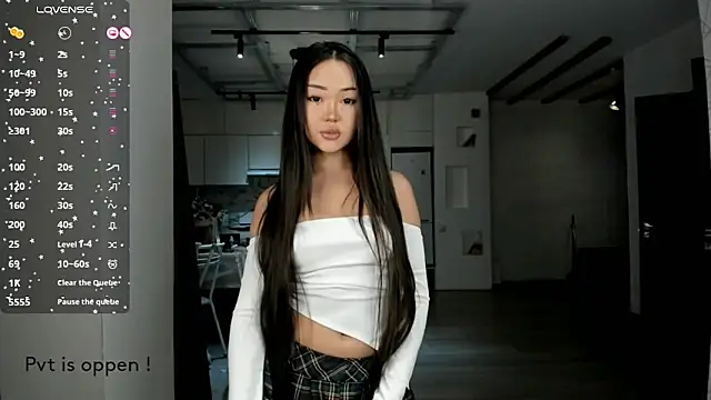 sailorrmoon online show from 11-02-25, 01:38