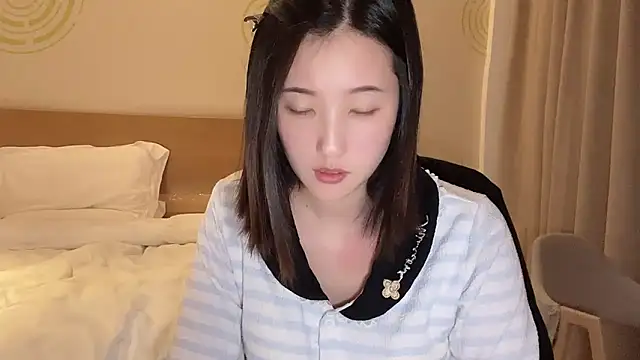 Arrebo1 online show from 12-18-25, 02:10