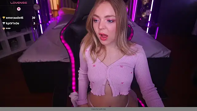 EmilySunshineS online show from 03-21-25, 05:21