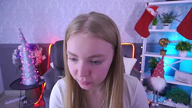 EmilySunshineS online show from 12-20-25, 01:58