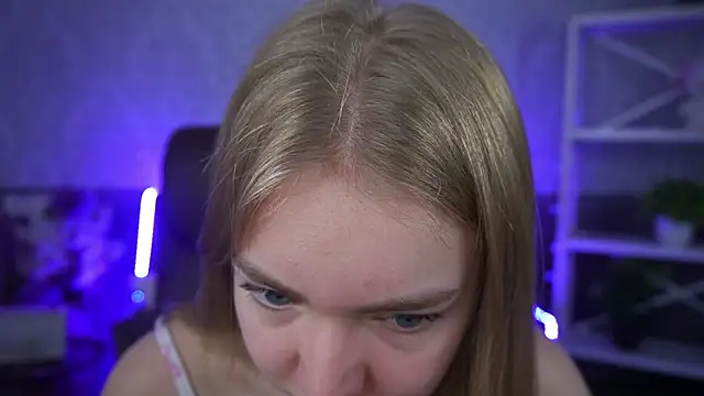 EmilySunshineS online show from 11-09-25, 07:23