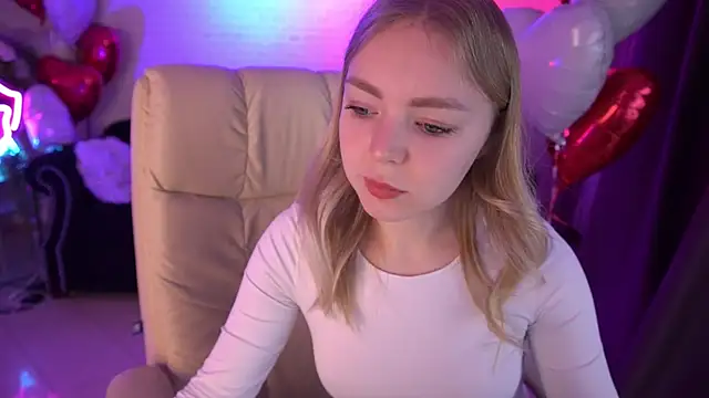 EmilySunshineS online show from 02-16-25, 09:27