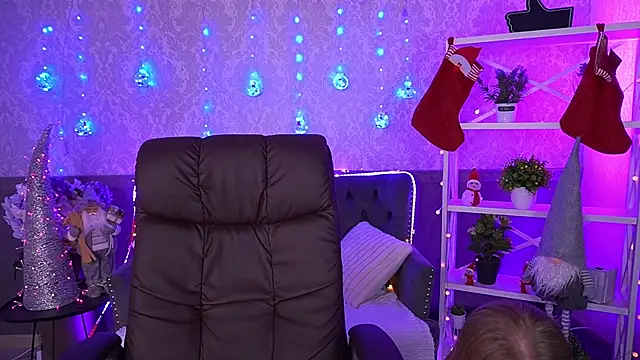 EmilySunshineS online show from 12-22-25, 08:03