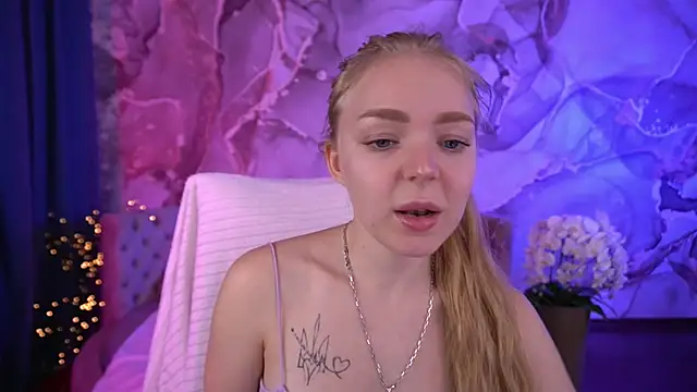 EmilySunshineS online show from 10-05-25, 01:13