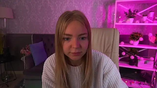 EmilySunshineS online show from 10-15-25, 05:39