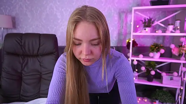 EmilySunshineS online show from 10-24-25, 06:01