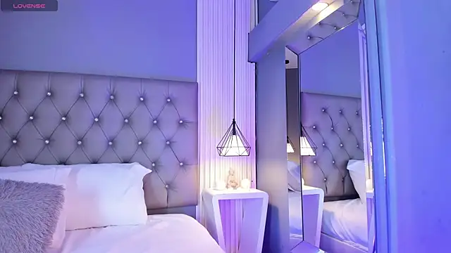 VioletthaRous online show from 04-04-26, 10:38