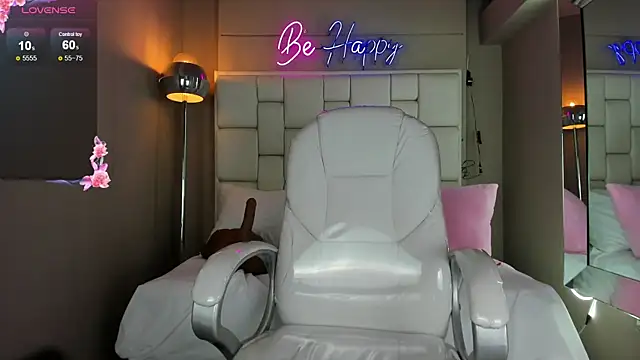 VioletthaRous online show from 10-17-25, 10:44