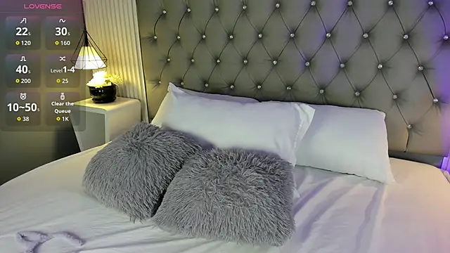 VioletthaRous online show from 01-08-26, 10:38