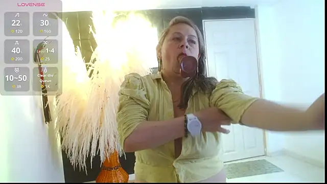 CINTHIA1609 online show from 11-13-25, 08:24