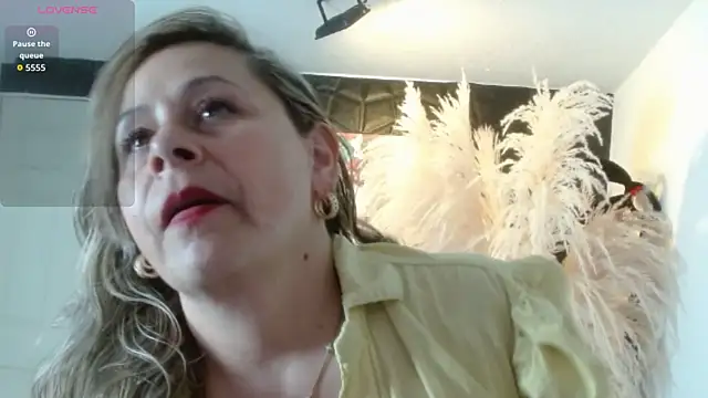 CINTHIA1609 online show from 11-29-25, 09:04