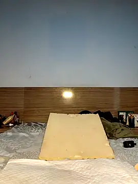 Luhma hot online show from 11-07-25, 06:45