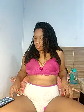 Snapshot of Luhma_hot chatting on 09-20-25, 11:37 Luhma hot online show from 09-20-25, 11:37