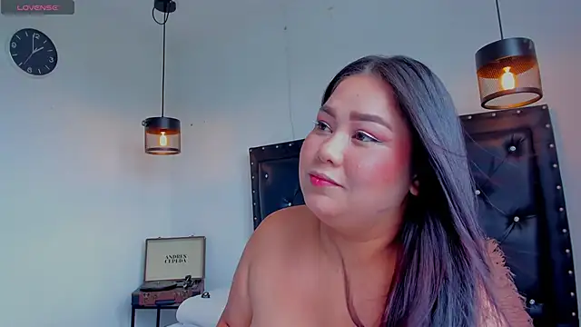 victoriajk online show from 04-16-26, 03:13