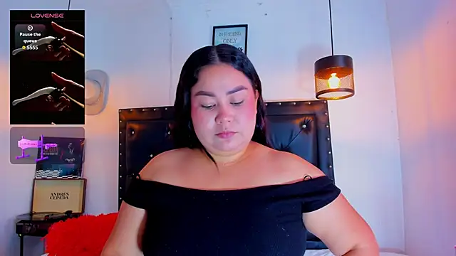 victoriajk online show from 07-22-26, 05:59