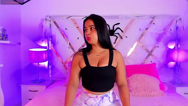 naughty  sara online show from 10-17-25, 11:45
