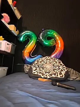 Sweet-SpicyOff online show from 04-17-26, 09:28