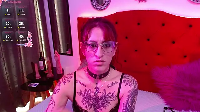 Sofi F w online show from 02-26-25, 09:31